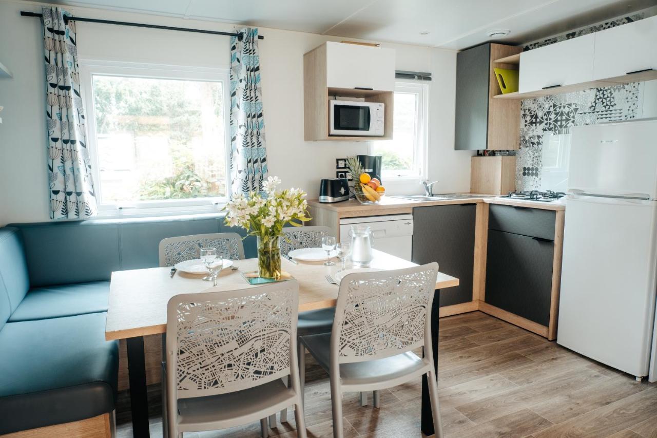 Mobil Home Xxl 4 Chambres - Camping La Pointe De Roscoff Exterior foto