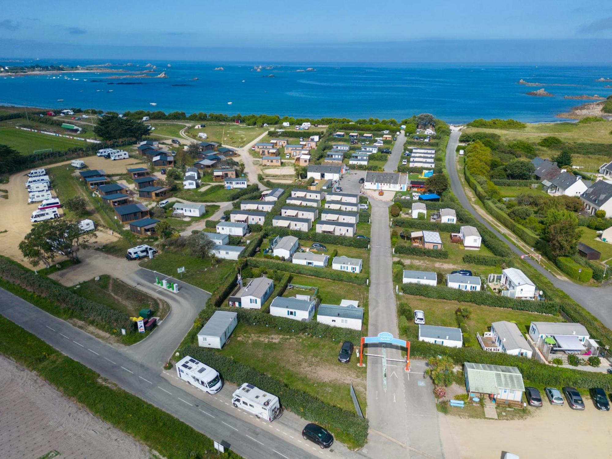 Mobil Home Xxl 4 Chambres - Camping La Pointe De Roscoff Exterior foto